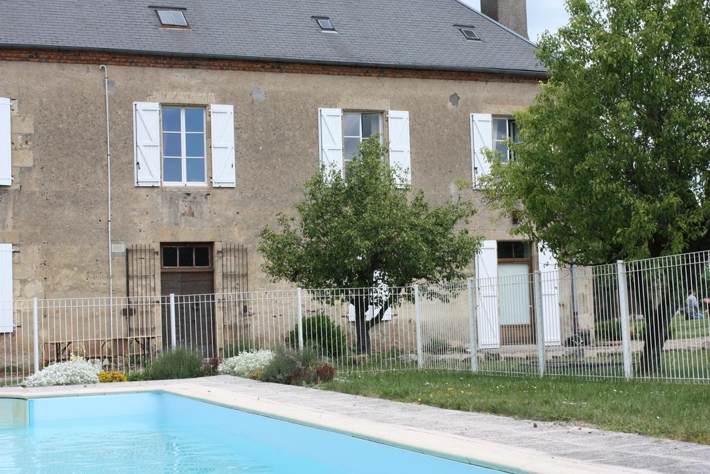 Chateau Latour Fours  Exteriér fotografie